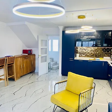 3 Level Lux Apart Beach Benalmadena Malaga
